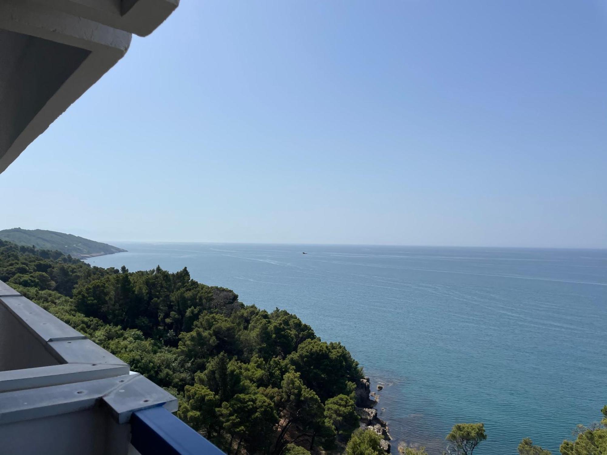 Corpus A - Hotel Albatros Улцинь Экстерьер фото